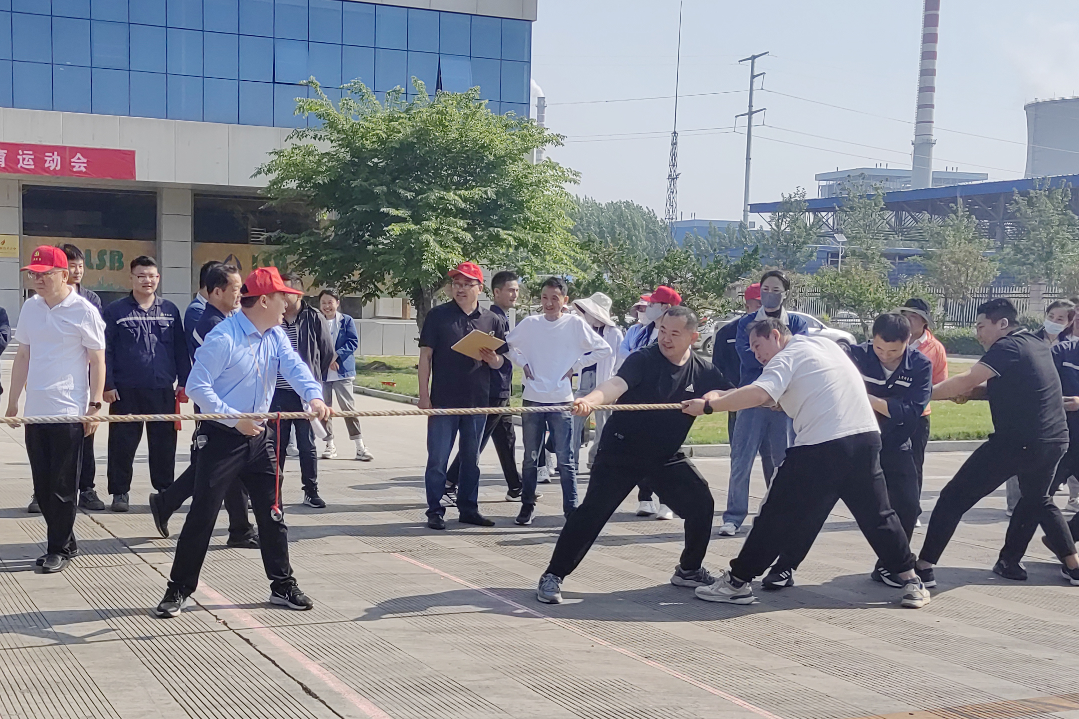 文娛生活 | 暢享運動樂趣 激發(fā)愛企熱情——新材公司舉辦職工運動會